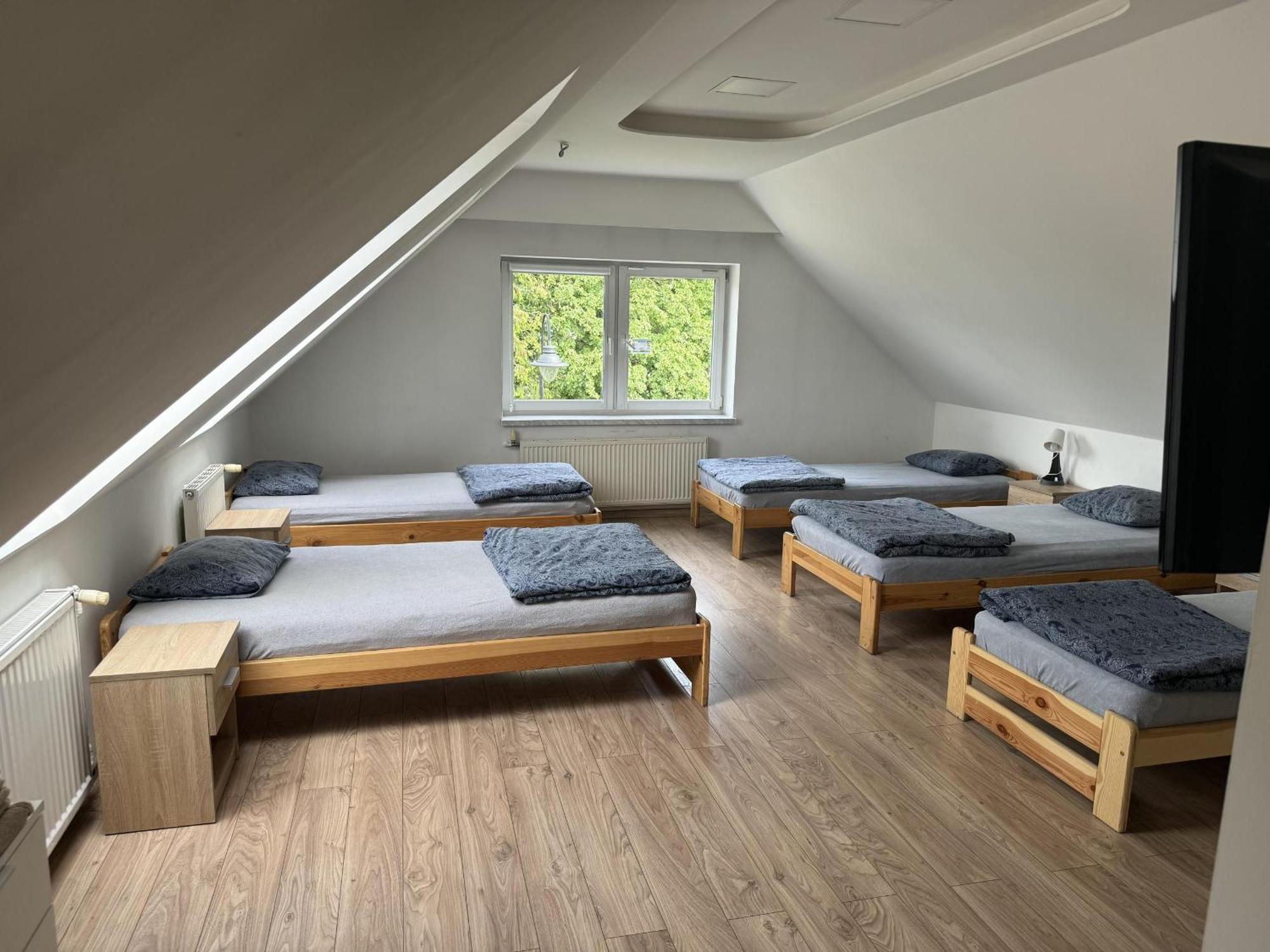 Apartamenty P7 Dzierzoniow Luaran gambar